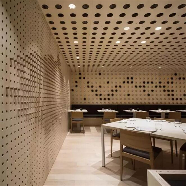 江門金騰達(dá)1.5mm鋁單板廠沖孔鋁單板天花高級(jí)餐廳圓形孔鋁單板吊頂