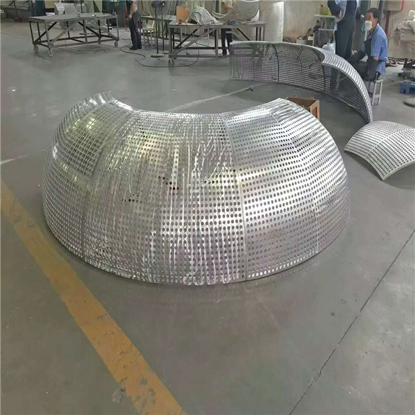 山東雙曲鋁單板廠3.0mm進口PPG氟碳造型鋁單板 弧形雙曲鋁單板