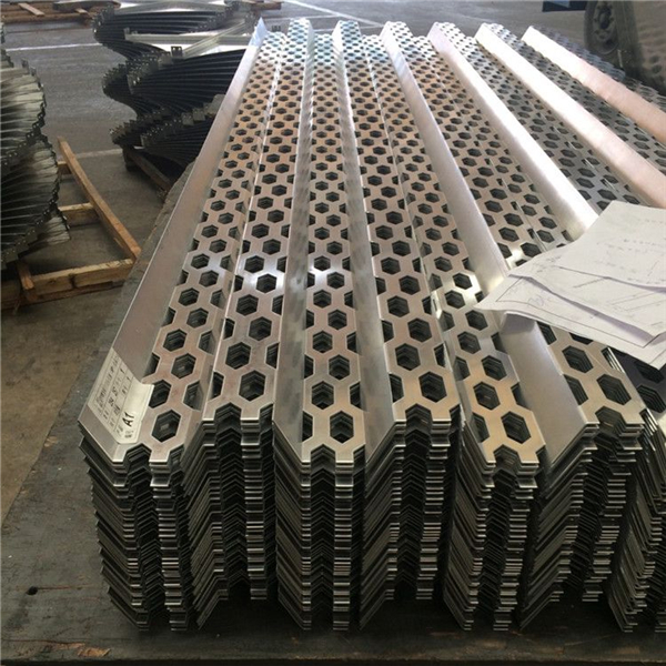 北京氟碳鋁單板廠家奧迪展廳4S店鋁幕墻沖孔板六邊形長城鋁單板