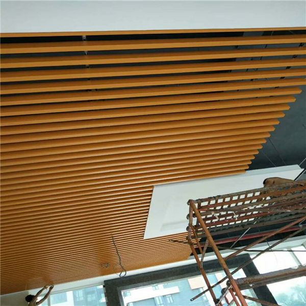 廣東金騰達(dá)鋁方通廠木紋鋁方通u鋁方通吊頂 (16)