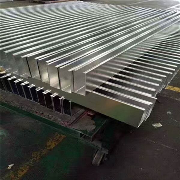 廣州u形鋁方通木紋鋁方通吊頂 (4) 廣州u形鋁方通木紋鋁方通吊頂 (4)