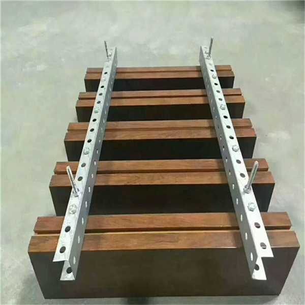 上海型材鋁方通廠家 木紋鋁方通批發(fā) 萬(wàn)達(dá)廣場(chǎng)型材鋁方通吊頂