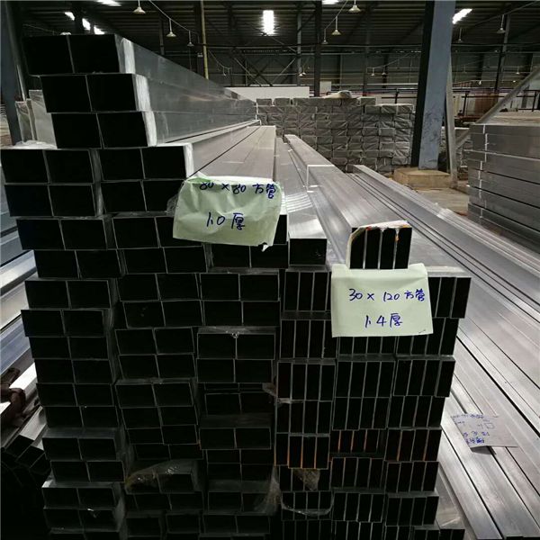 廣東金騰達(dá)型材鋁方通廠家木紋型材鋁方通吊頂 (1)