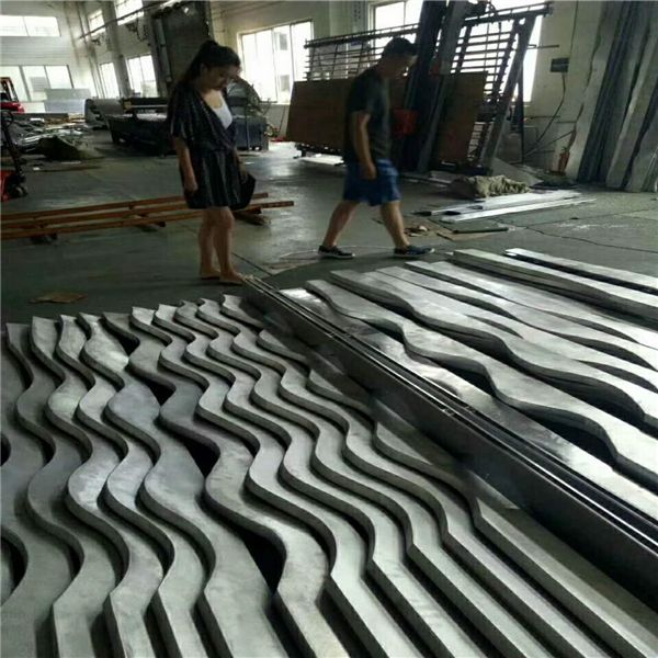 廣東金騰達弧形鋁方通波浪形鋁方通異形鋁方通吊頂 (1)