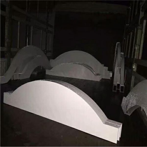 廣東金騰達弧形單板廠異形鋁單板波浪形鋁方通 (7)