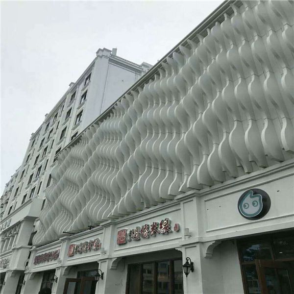 廣東金騰達弧形單板廠異形鋁單板波浪形鋁方通 (10)