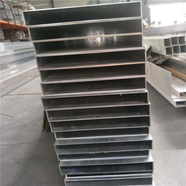 50乘300扁管矩形鋁方通 (3)