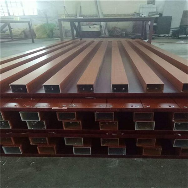 廣東金騰達(dá)木紋矩形鋁方通 (1)