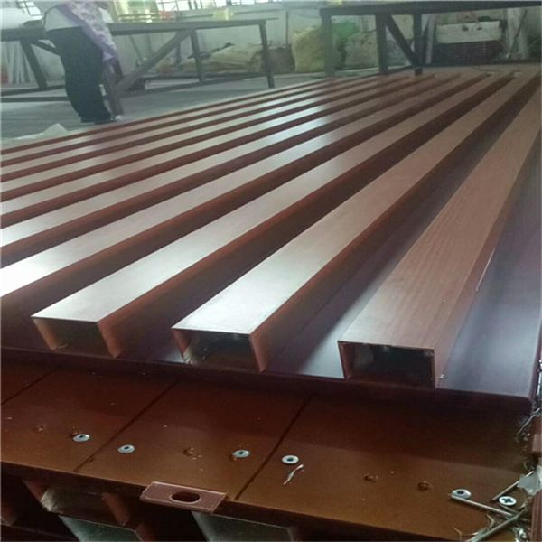 廣東金騰達(dá)木紋矩形鋁方通 (2)