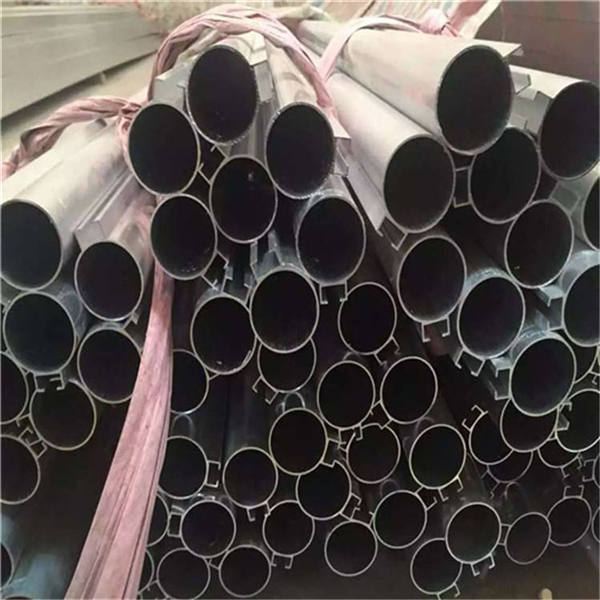 吉林鋁圓管廠家 室內(nèi)裝飾鋁圓管吊頂 氟碳噴涂加工鋁圓管天花