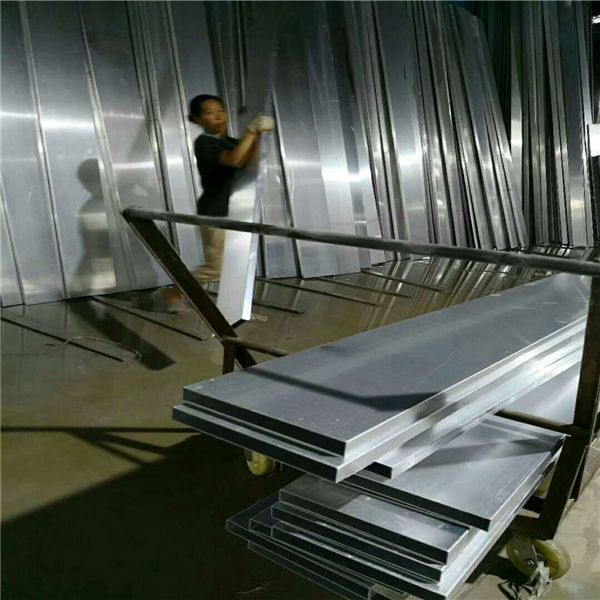 廣東金騰達(dá)型材鋁方通白色鋁方管30乘300鋁方通 (2)