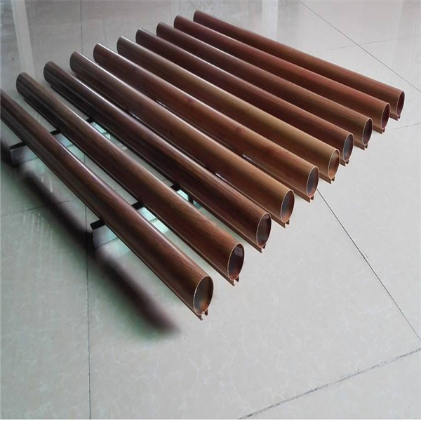 山西鋁圓管廠家 熱轉(zhuǎn)印木紋鋁圓管天花 圓形方通 鋁合金圓管 外墻專用鋁圓通