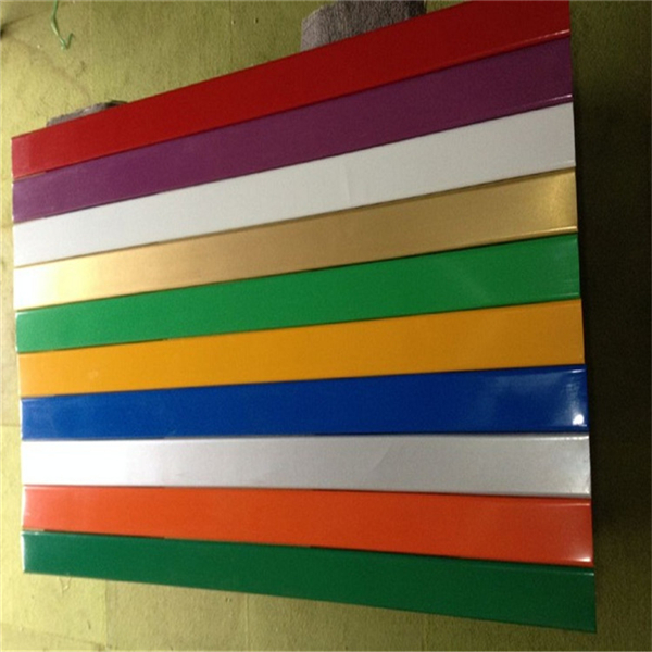 遼寧鋁扣板廠家 鋁條扣天花 室內(nèi)條形吊頂 C型條扣 S型條扣 木紋鋁條扣