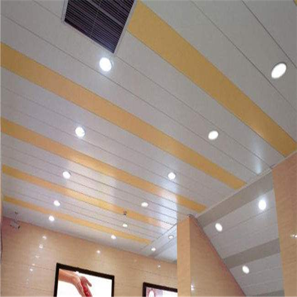 河南鋁扣板廠家 機場走道條形鋁合金扣板吊頂 工裝C型鋁合金條扣吊頂