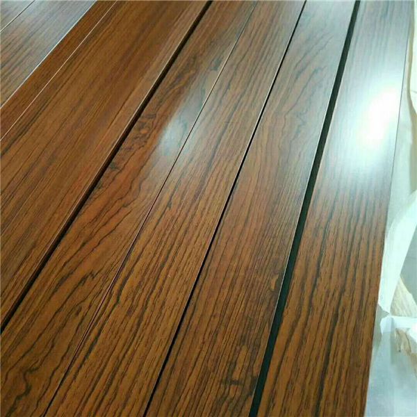 廣東金騰達鋁方通廠木紋鋁方通u鋁方通吊頂 (1)